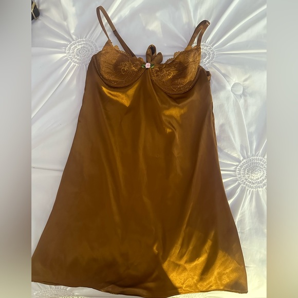 Nighttime slip dress - Picture 3 of 3